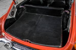 Bild 32/50 von MG MGB GT (1975)