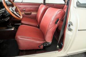 Image 15/50 of Opel Olympia 1700 S (1968)
