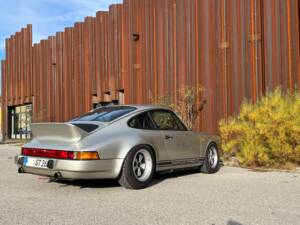 Afbeelding 12/62 van Porsche 911 Carrera 3.2 (1984)