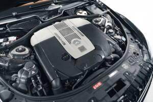 Image 40/40 of Mercedes-Benz CL 65 AMG (2008)