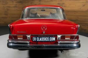 Bild 14/19 von Mercedes-Benz 230 S (1965)