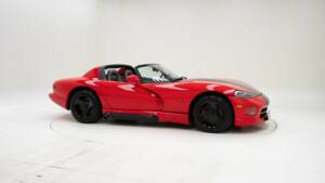 Image 3/15 of Chrysler Viper RT/10 (1994)