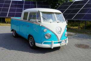 Image 3/10 of Volkswagen T1 pickup (1962)