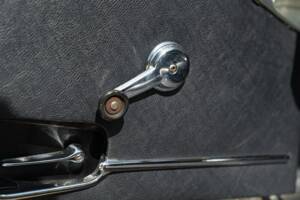 Bild 47/50 von Jaguar E-Type (1968)