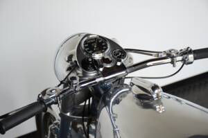 Image 37/42 of Royal Enfield 700 Silver Shotgun (1955)