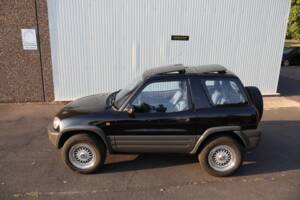 Image 13/55 de Toyota RAV4 (1995)