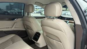 Image 31/56 of Maserati Quattroporte S (2015)