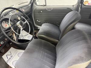 Immagine 9/20 di SEAT 600 L (1972)