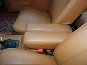 Image 14/32 de Mercedes-Benz 280 SE 3,5 (1971)