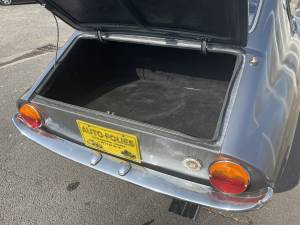 Image 28/35 of FIAT Ghia 1500 GT (1963)