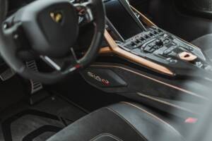 Image 33/68 of Lamborghini Sián FKP 37 (2021)