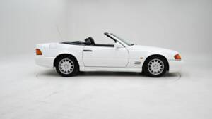 Image 6/15 of Mercedes-Benz 300 SL (1991)