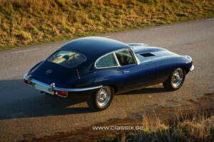 Afbeelding 17/21 van Jaguar E-Type (1970)