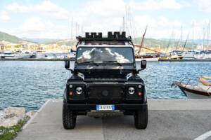 Image 6/70 of Land Rover Defender 90 TD4 (2007)