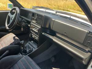 Immagine 24/27 di Lancia Delta HF Integrale Evoluzione I &quot;Martini 5&quot; (1992)