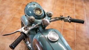 Image 5/12 de Victoria KR 26 N (1954)