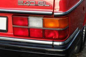 Image 47/75 de Volvo 240 (1986)