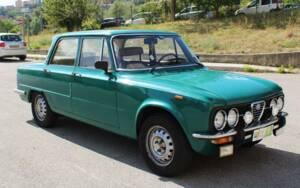Bild 7/10 von Alfa Romeo Giulia Nuova Super 1300 (1977)