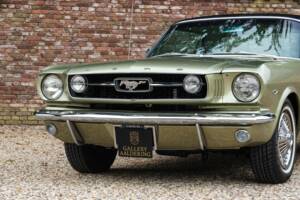 Image 31/50 of Ford Mustang GT (1966)