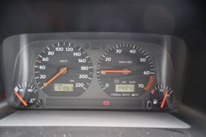 Bild 3/29 von Volkswagen Golf IV Cabrio 2.0 (2002)
