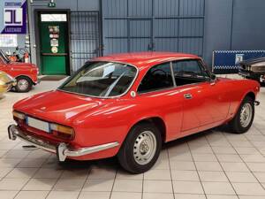 Bild 6/79 von Alfa Romeo 2000 GT Veloce (1971)