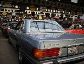 Image 15/26 de Mercedes-Benz 450 SL (1978)