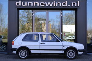 Imagen 2/16 de Volkswagen Golf Mk II GTi 1.8 (1988)
