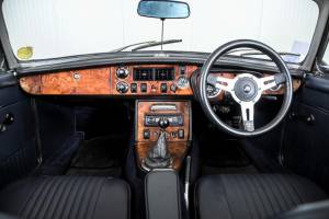 Bild 7/50 von MG MGB (1972)
