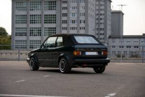 Bild 15/40 von Volkswagen Golf Mk I Convertible 1.8 (1991)
