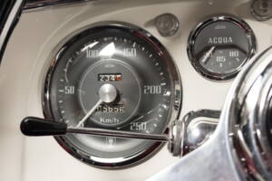Bild 27/39 von Maserati 3500 GT Touring (1961)