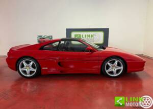 Image 17/34 of Ferrari F 355 F1 GTS (1996)