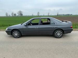 Bild 8/8 von Peugeot 605 3.0 V6 12V (1990)