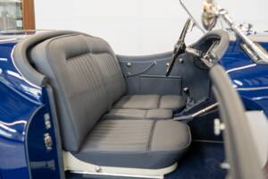 Immagine 56/62 di Jaguar XK 140 OTS (1954)