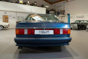 Image 6/27 of Mercedes-Benz 500 SEC (1988)