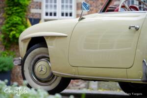 Image 37/61 of Mercedes-Benz 190 SL (1959)