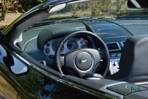 Bild 27/50 von Aston Martin DB 9 Volante (2005)