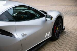 Bild 32/50 von Ferrari 488 Pista (2020)