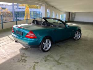Image 4/10 of Mercedes-Benz SLK 230 Kompressor (1997)