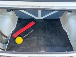 Image 31/50 of FIAT 127 (1972)