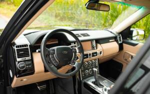 Imagen 24/67 de Land Rover Range Rover V8 Supercharged (2012)