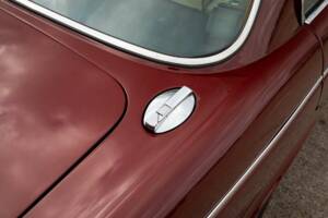 Image 43/50 of Daimler Double Six (1983)