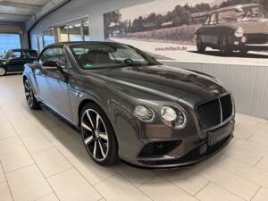 Image 8/22 of Bentley Continental GTC V8 S (2017)