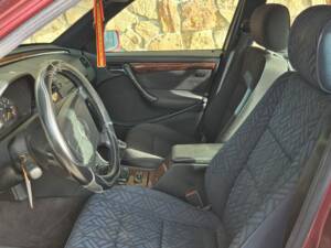Immagine 7/10 di Mercedes-Benz C 180 (1997)