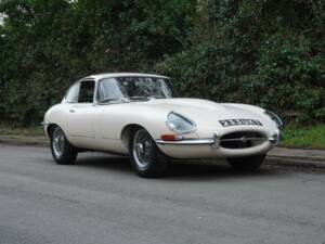 Afbeelding 1/18 van Jaguar E-Type 3.8 (1964)