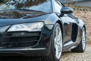 Image 17/50 de Audi R8 V10 (2011)