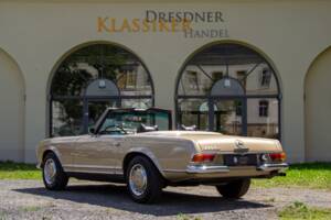 Image 5/56 de Mercedes-Benz 280 SL (1970)