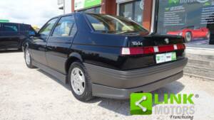 Image 7/10 de Alfa Romeo 164 3.0 V6 Quadrifoglio (1991)