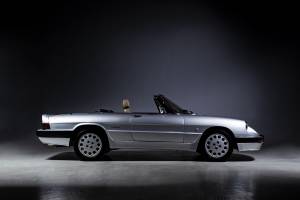 Imagen 1/36 de Alfa Romeo 2.0 Spider (1990)