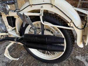 Image 35/40 of Moto Guzzi Alce (1945)