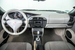 Image 7/50 of Porsche Boxster (2005)